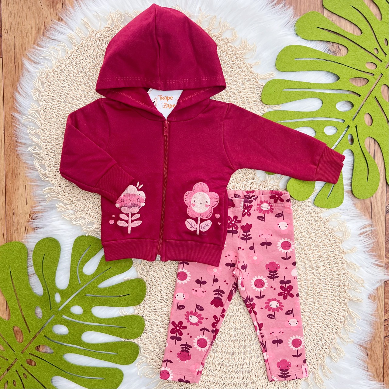 Conj. Jaqueta com Capuz Duas Florzinhas e Calça Legging - Bordo e Rose